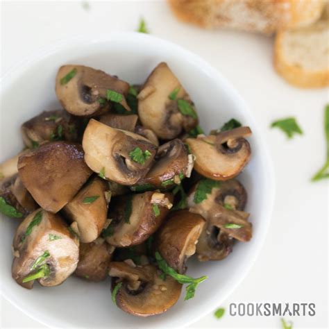 garlic-white-wine-mushrooms-cook-smarts image