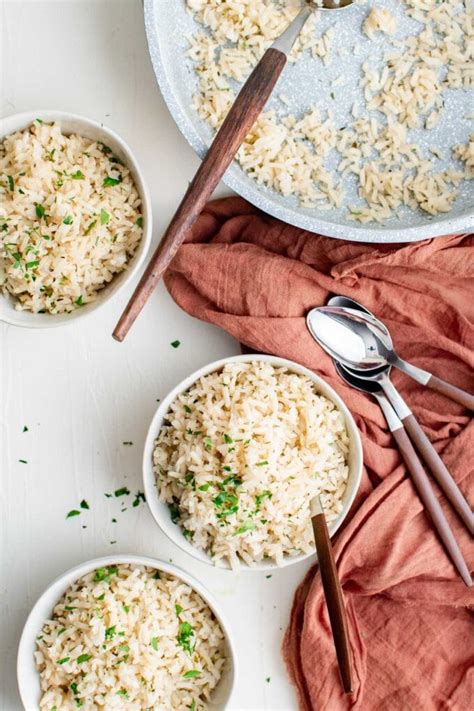 seasoned-rice-with-herbs-and-garlic image