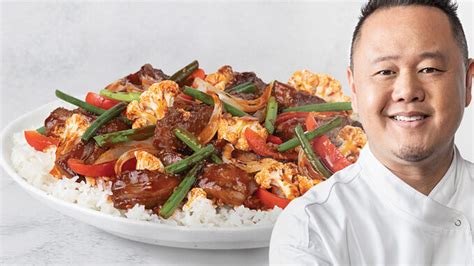 pei-wei-wok-tosses-new-spicy-korean-bbq-steak image
