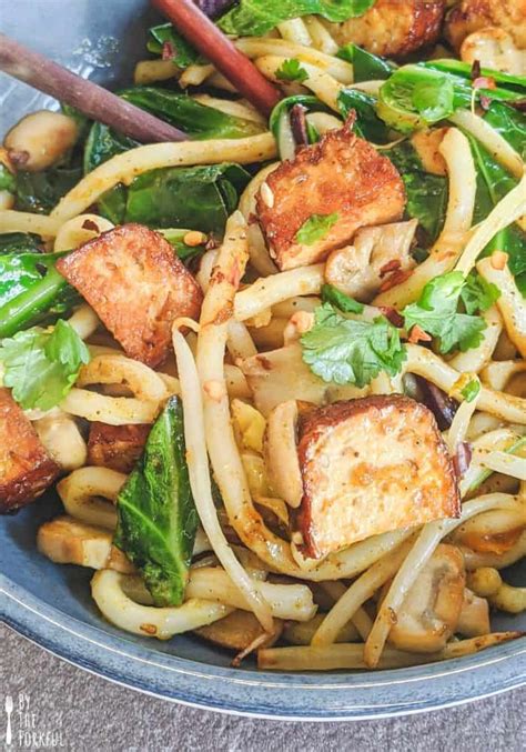 tofu-stir-fry-noodles-recipe-vegan-by-the-forkful image