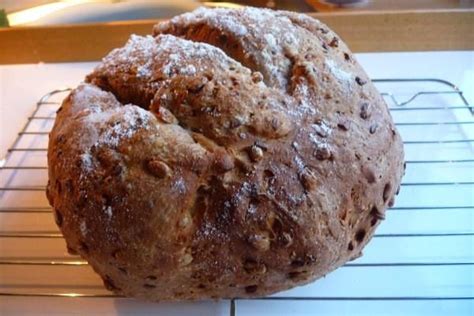 seed-spelt-bread-abm-recipe-foodcom image