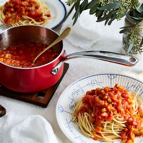 marcella-hazans-tomato-sauce-with-olive-oil-and image