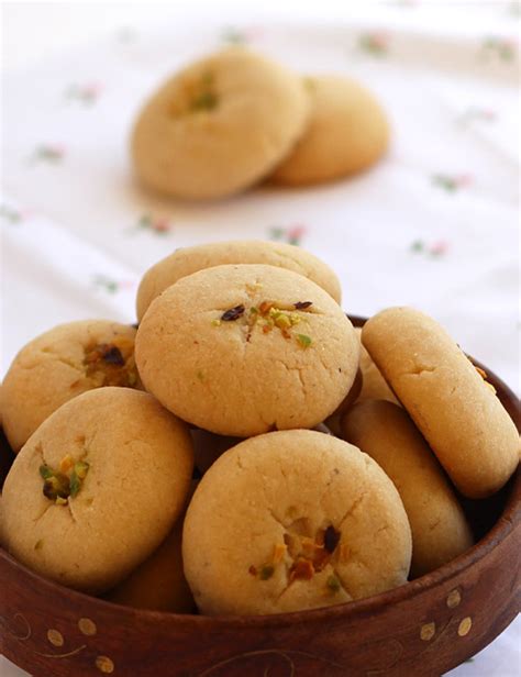 nan-khatai-recipe-eggless-buttery-indian-cookies-step image