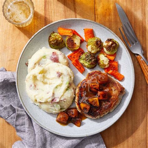 pork-chops-persimmon-sauce-with-loaded-mashed image