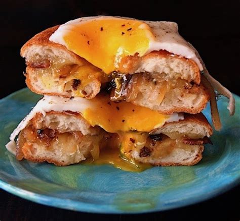 breakfast-grilled-cheese-bagel-cooking-on-the-weekends image