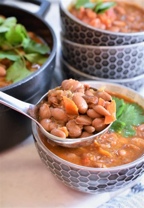 smoky-pinto-beans-recipe-for-a-party image