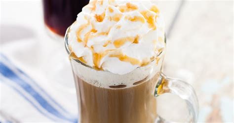 homemade-salted-caramel-coffee-creamer image