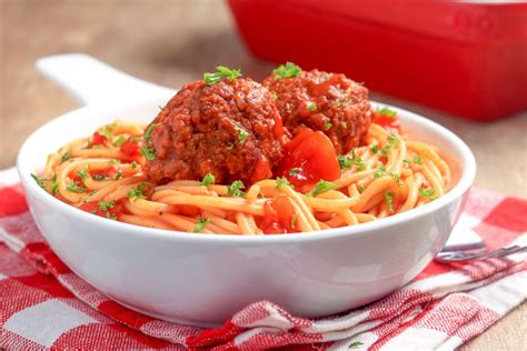 slow-cooker-spaghetti-and-meatballs-recipe-the image