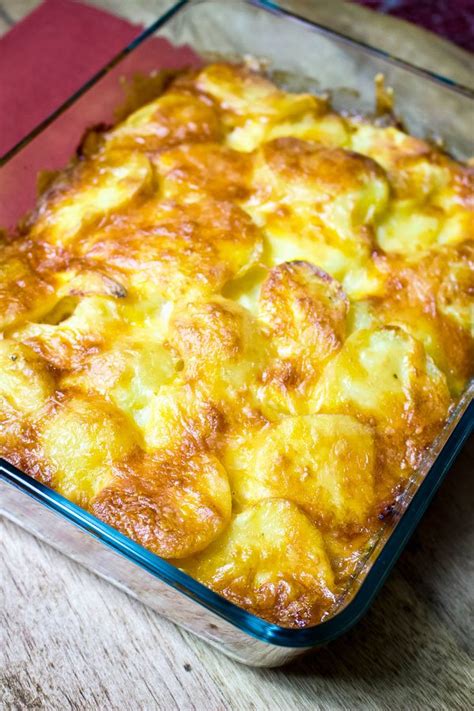 scalloped-potatoes-with-hard-boiled-eggs-the-bossy image