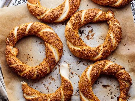 simit-turkish-sesame-bread-rings-recipe-a-kitchen-in image
