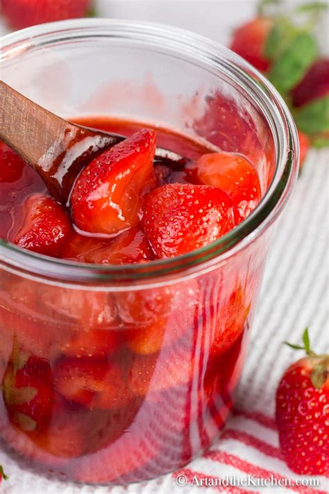 5-minute-strawberry-sauce-art-and-the-kitchen image
