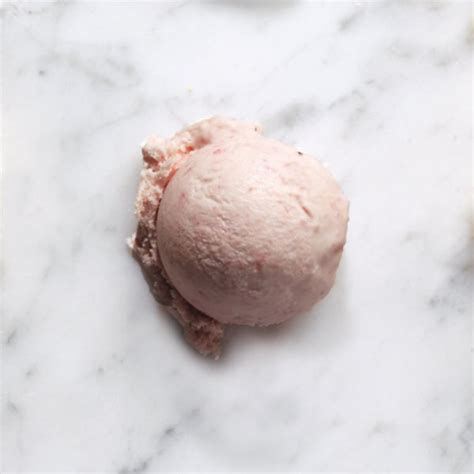 rhubarb-ice-cream-chatelaine image