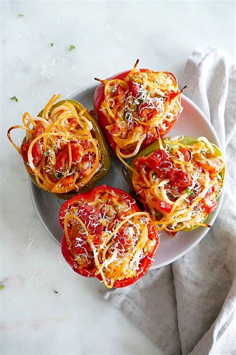 spaghetti-stuffed-bell-peppers-its-a-veg-world-after image
