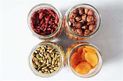6-steps-to-spring-clean-your-pantry-fitliving-eats-by image