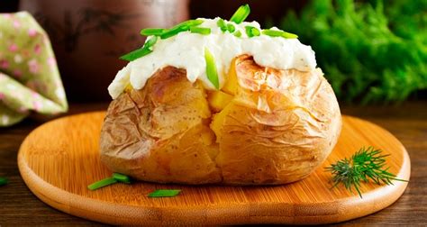 baked-potatoes-without-oven-recipe-by-heena-osis image