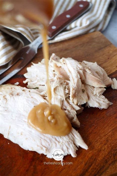 best-turkey-giblet-gravy-recipe-without-drippings-the image