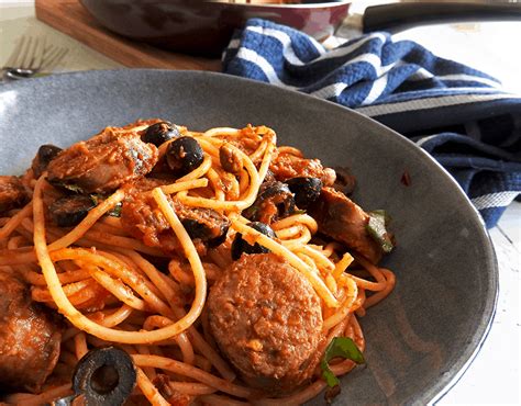 spaghetti-sausage-puttanesca-recipe-feed-your-sole image