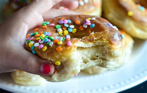 easy-air-fryer-donuts-with-biscuits-air-fryer-fanatics image