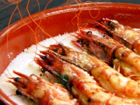rock-salt-shrimp-recipes-cooking-channel image