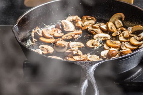 recipe-for-greek-style-mushrooms image