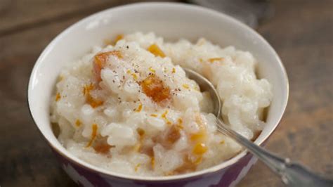 sugar-free-coconut-and-apricot-rice-pudding image