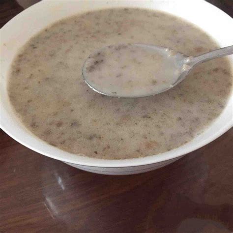 simple-creamy-mushroom-thick-soup-miss-chinese image