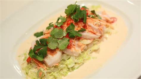 rarotonga-raw-fish-salad-with-coconut-ika-mata image