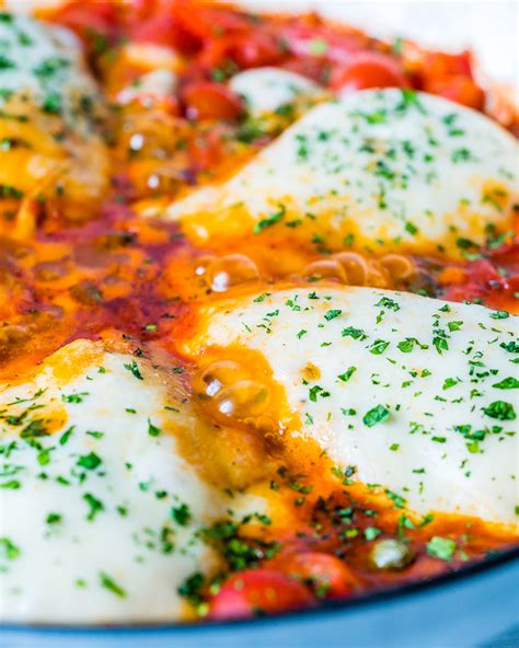 one-pan-mozzarella-chicken-in-tomato-sauce image