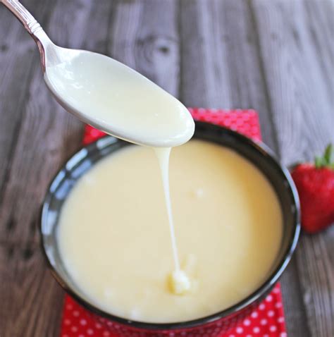 white-chocolate-fondue-jamie-cooks-it-up image