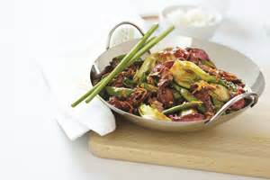 spicy-beef-and-bok-choy-stir-fry-foodland-ontario image