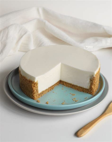 no-bake-cheesecake-japanese-rare-cheesecake image