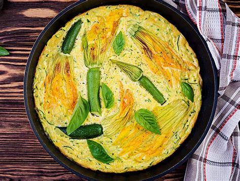 recipe-omelette-with-zucchini-flowers-academia image