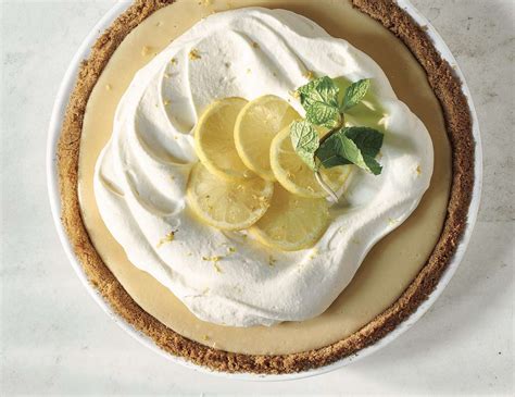 joanna-gaines-lemon-pie-with-graham-cracker-crust image