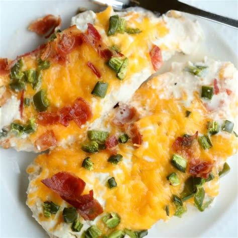 keto-jalapeo-popper-chicken-recipe-eating-on-a-dime image