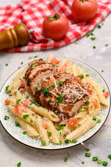 chilis-copycat-cajun-chicken-pasta-the-recipe-critic image
