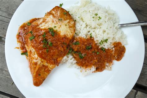 chicken-pomodoro-in-a-slow-cooker-recipe-food image