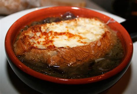 italian-onion-soup-italian-food-forever image