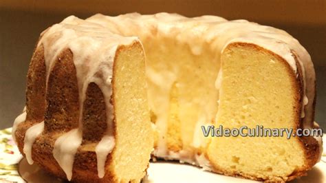 old-fashioned-lemon-glazed-pound-cake image
