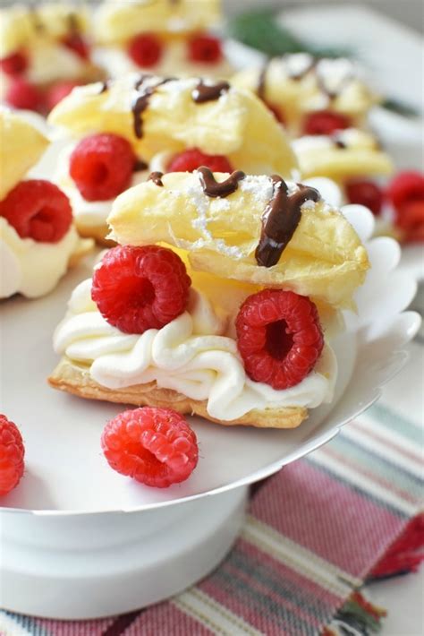 raspberry-chocolate-cream-puffs-sizzling-eats image
