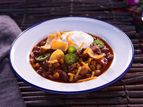 four-bean-chili-recipe-tiffani-thiessen-cooking-channel image