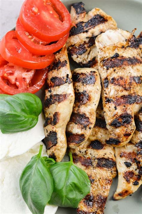 balsamic-grilled-chicken-easy-wrap image