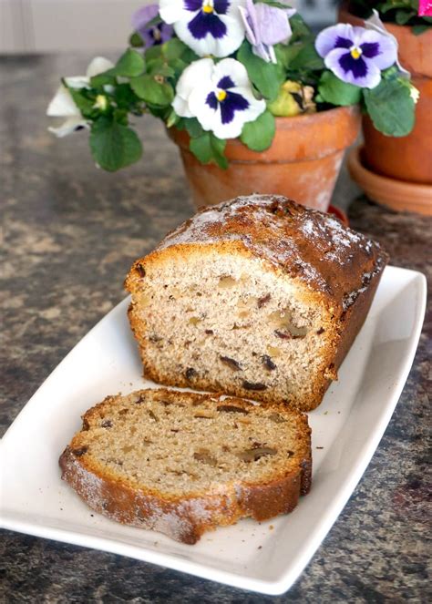 walnut-and-date-loaf-my-gorgeous image