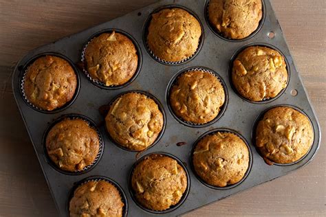 healthy-recipe-for-apple-muffins-with-walnuts image