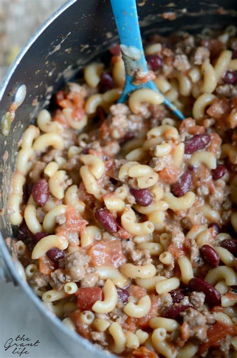 one-pot-chili-mac-and-cheese-mom-makes-dinner image