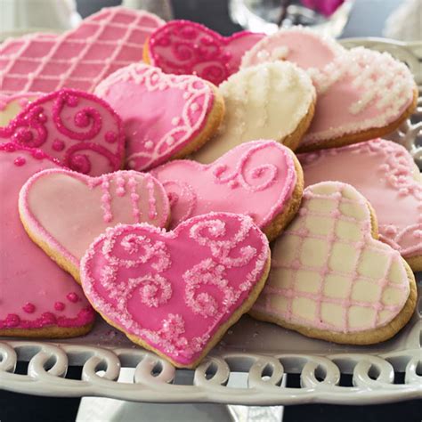 valentine-heart-cookies-paula-deen-magazine image