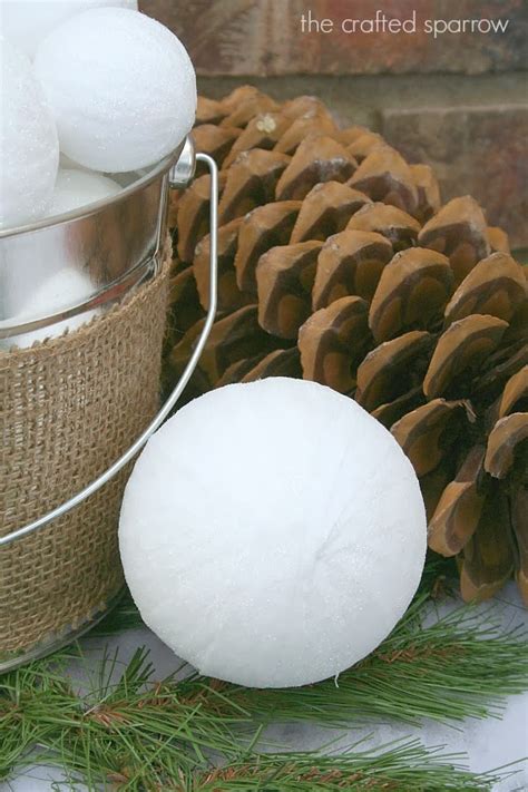 diy-snowballs-the-crafted-sparrow image