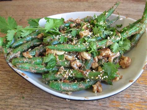 andies-way-ginger-green-beans-with-cashews image