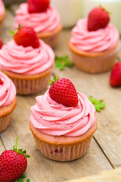 strawberry-cupcakes-with-strawberry-buttercream-frosting image