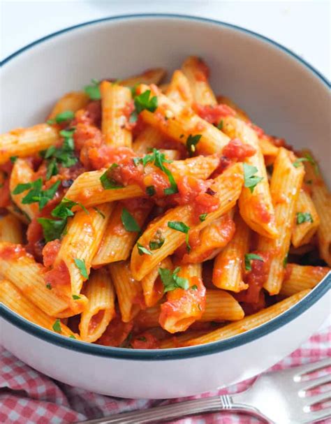penne-arrabbiata-easy-quick-the-clever-meal image