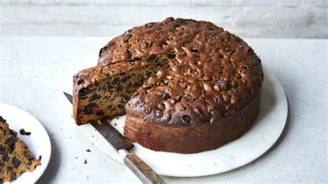 fruit-cake-recipes-bbc-food image